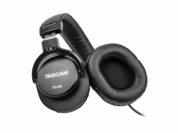 FONE TASCAM TH 05 - MONITORAMENTO